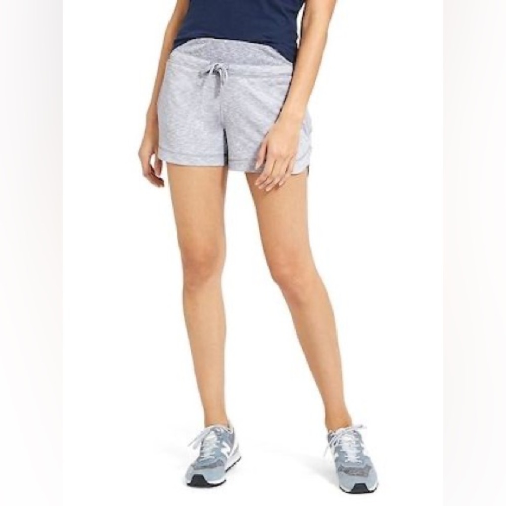 Athleta Gray Techie lounge shorts size Medium